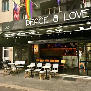 Peace & Paříž