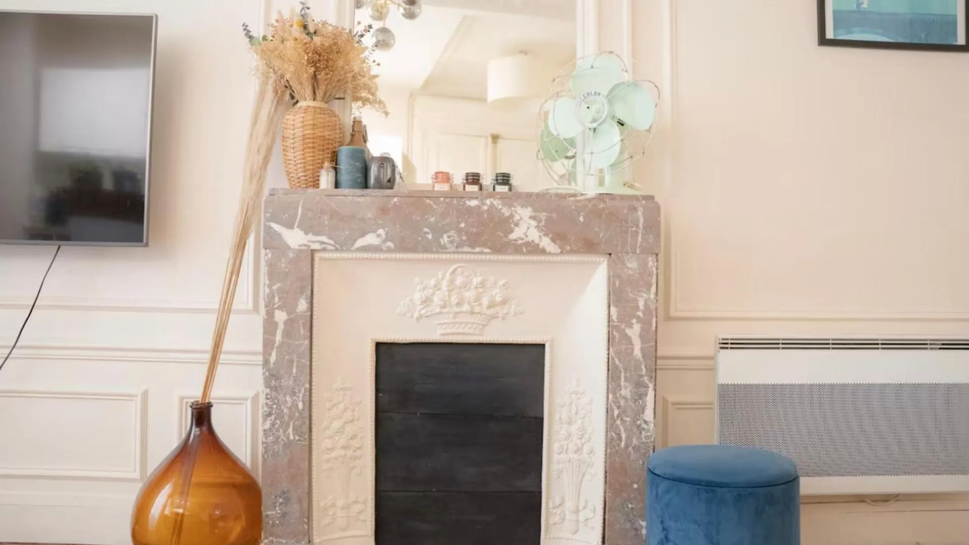 Apartment Reuilly - Charm And Comfort In The Heart Of The 12Th Arrondissement Paris France